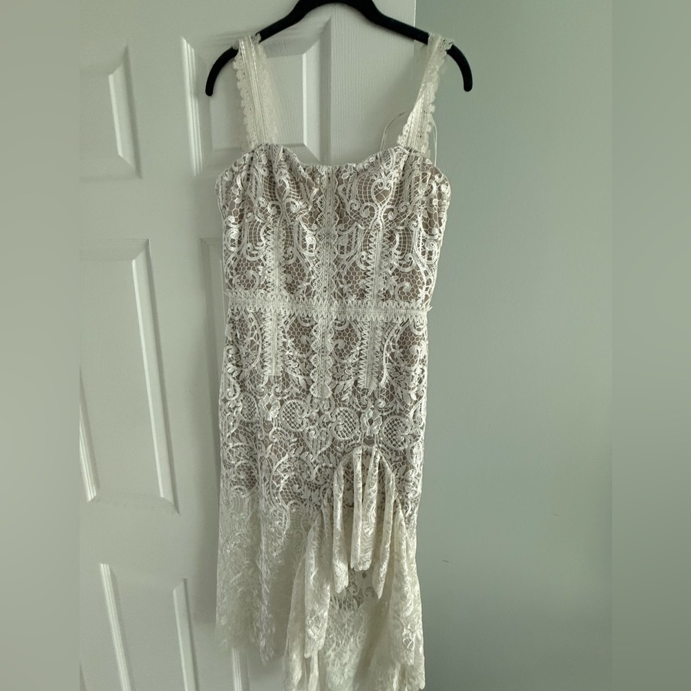 Bronx and Banco Tiffany Blanc Dress